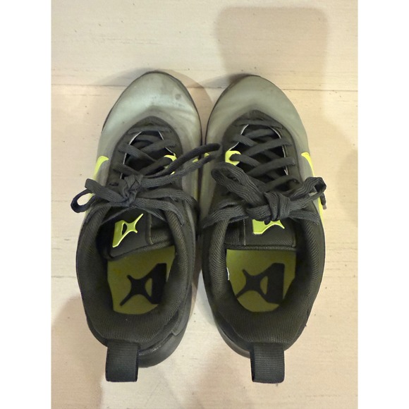 Nike Giannis Immortality 3 Kids Basketball Shoes Black Volt HF7001-301 Size 2Y - Picture 4 of 5